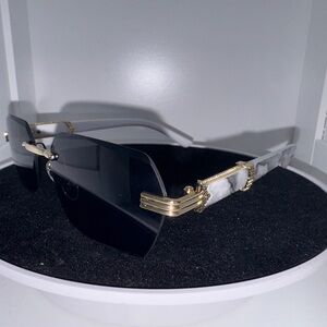 Men's Rimless Black Lens Sunglasses with Marble-Pattern Temples